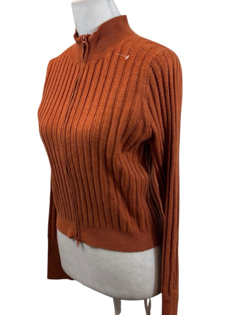 Brand new with Tags Wild Fable Orange Ribbed Zip Front Sweater Size Medium